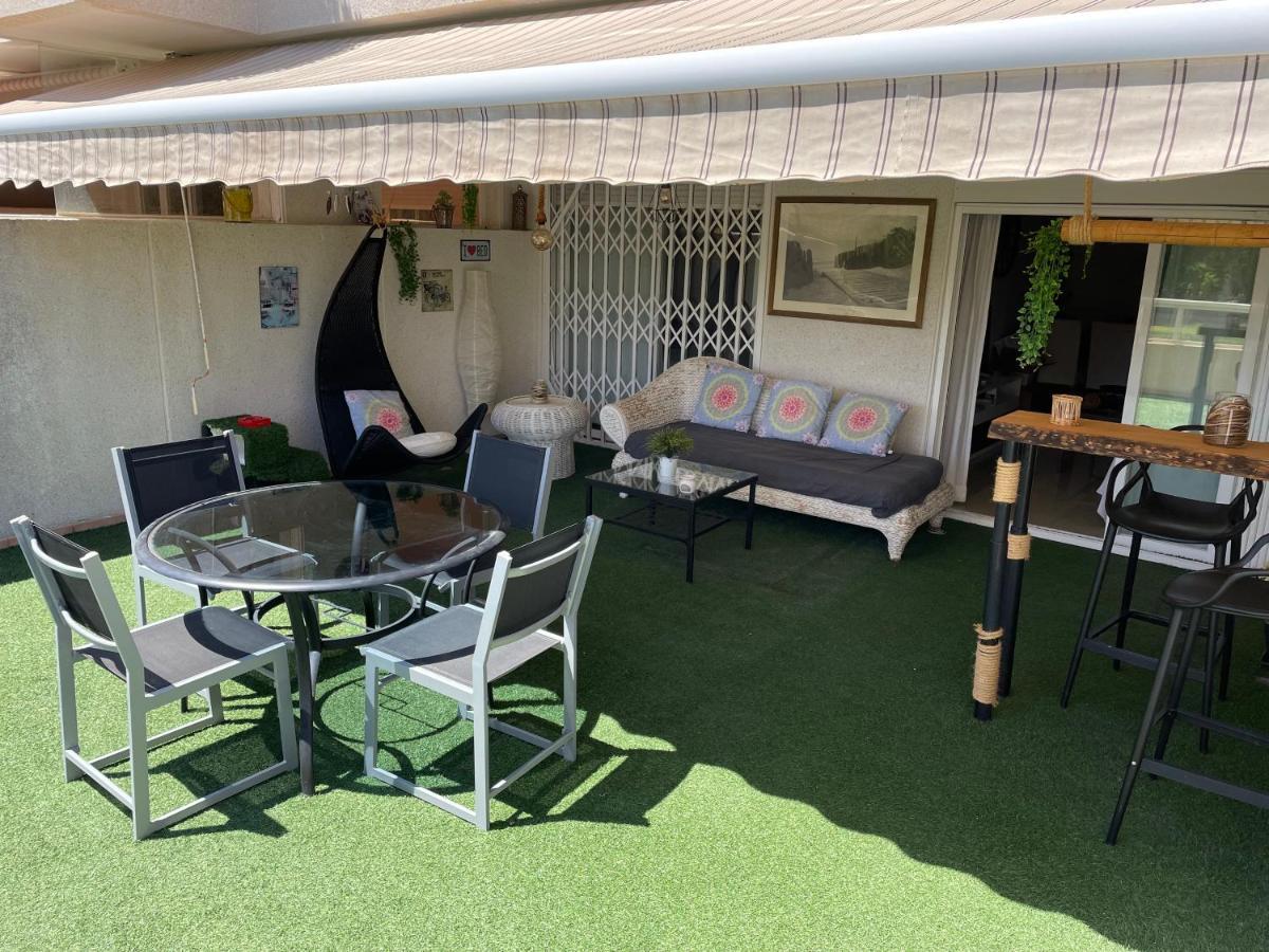 アリカンテLarge Relaxed Terrace, Golf Viewsアパートメント エクステリア 写真